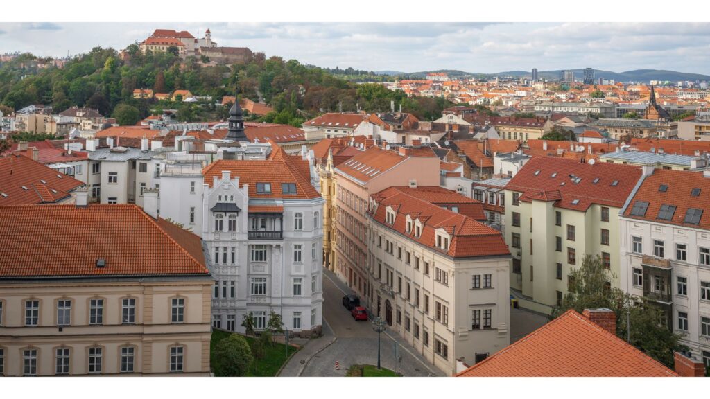 Invest in Real Estate in Czech Republic: A Comparative Market Perspective