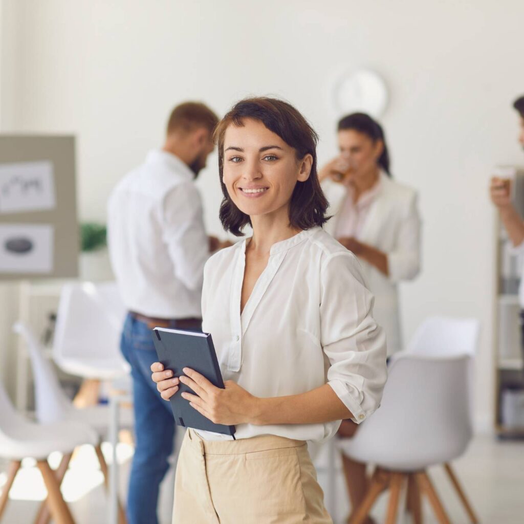 Develop profitable real estate and commercial property projects in the Czech Republic.